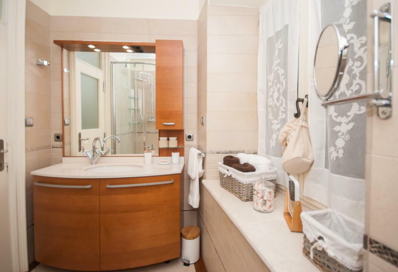 Stone Pearl Heritage Luxury Suite Split Exterior foto